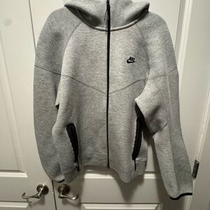 Nike Men’s Fleece Tech grey Jacket large